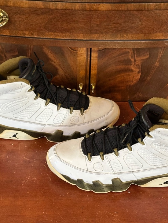 Jordan 9 Retro Men’s Sneakers main image 4